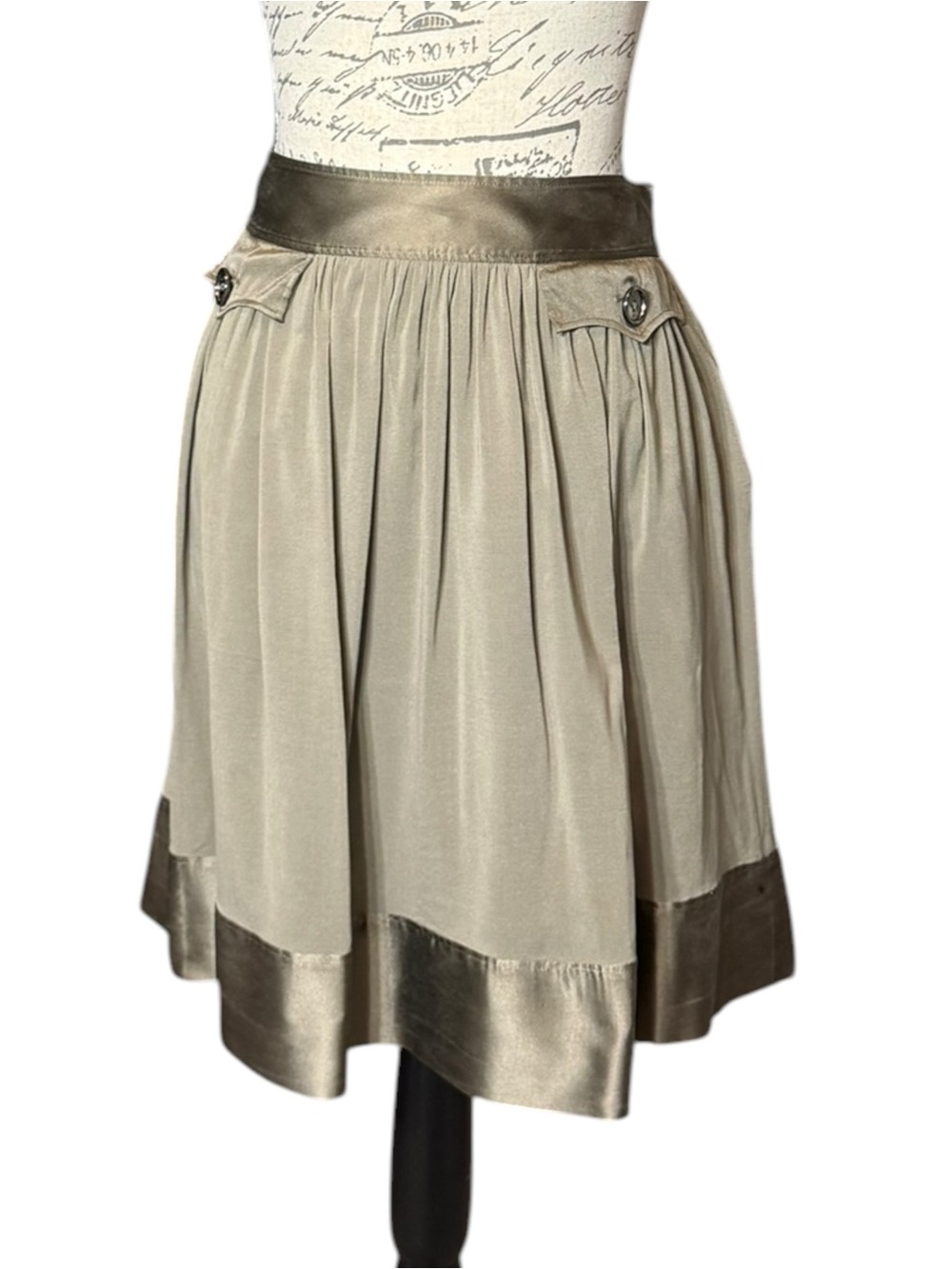 Burberry London Olive Pleated Silk Skirt Size 6 - Picture 1 of 8